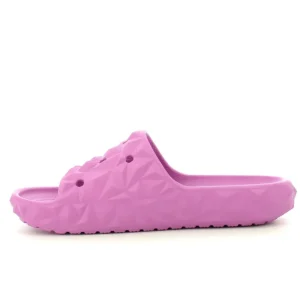 Classic Geometric Slide 2 Donna