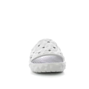Classic Geometric Slide 2 Donna